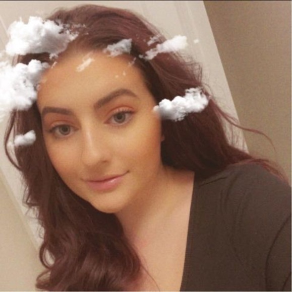 Meet your Posher, Gabrielle - Picture 1 of 1